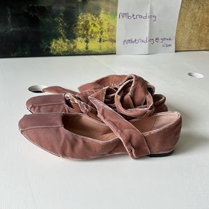 MaxMara made in Italy champagne color velvet gladiator straps 11M(41) sandals